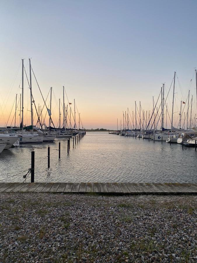 Stylische Ferienwohnung Top Lage Am Hafen, Strand Und Meer Wendtorf Extérieur photo